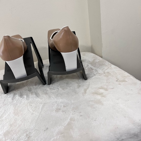 Classiquies Entier (Vero Cuio) Tan/WhiPump 9M - Picture 5 of 10